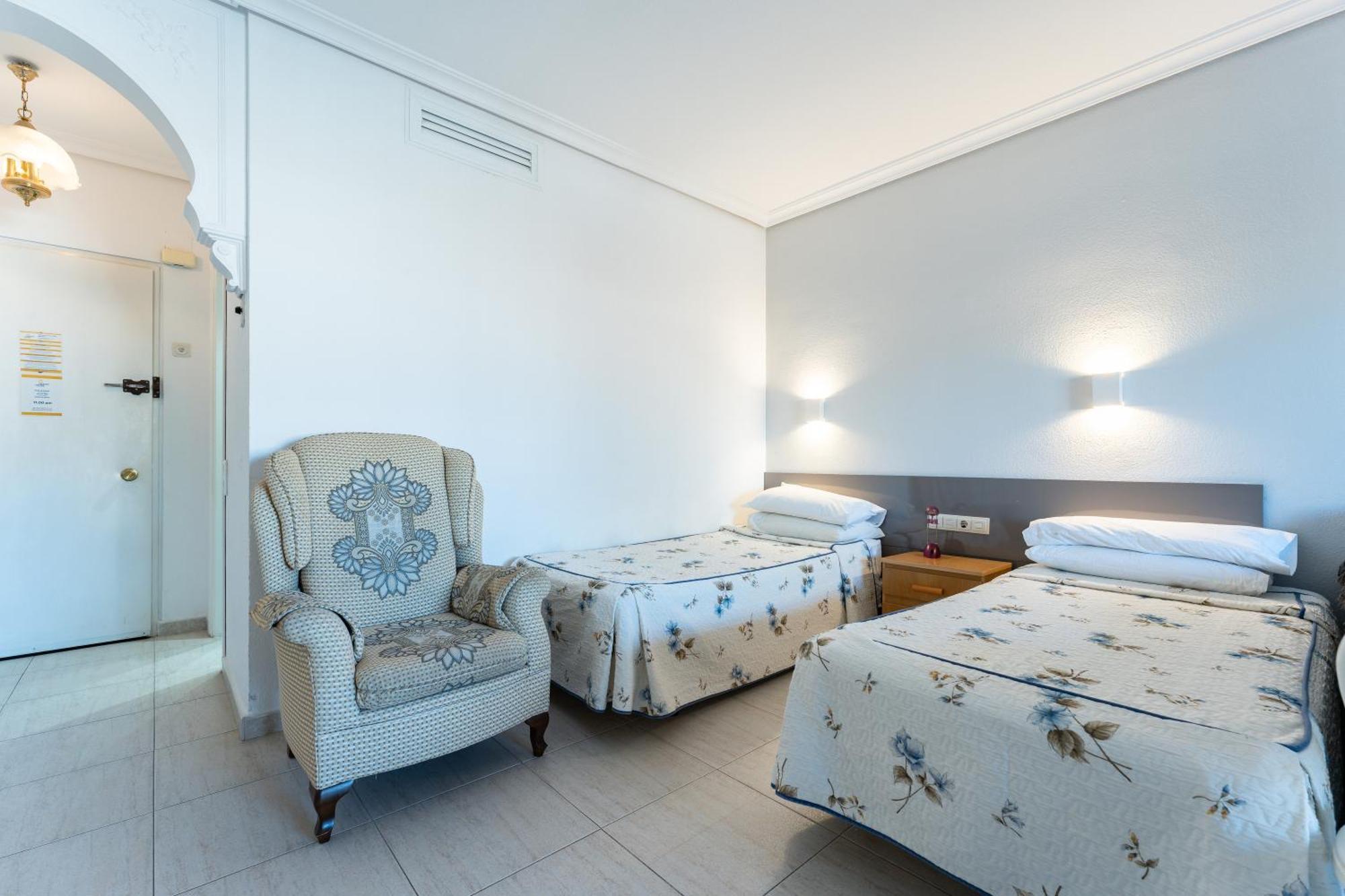 Pyr Studio Apt Partial Seaview Fuengirola Buitenkant foto