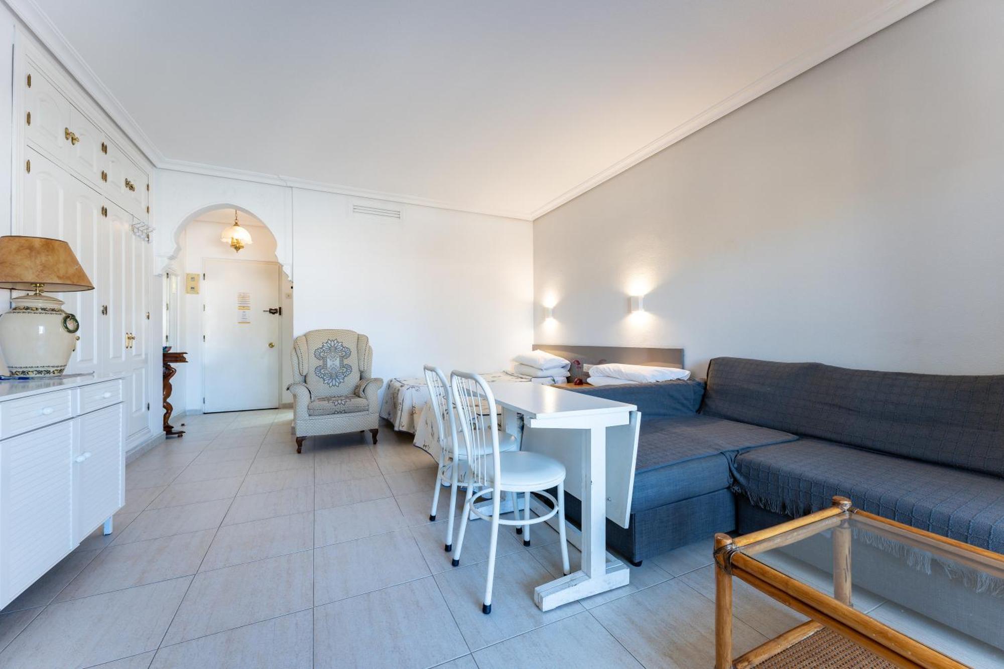 Pyr Studio Apt Partial Seaview Fuengirola Buitenkant foto